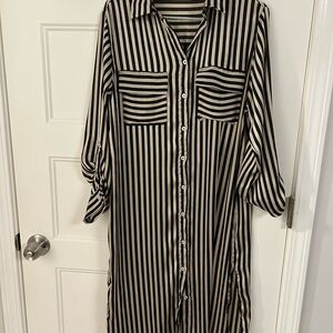 Umgee Black and White Striped Long Sleeve Dress